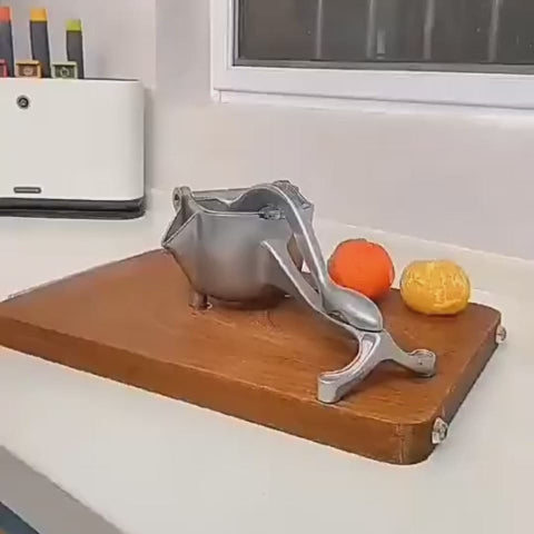 Shared Fresh Juices for Healthier, Happier Relationships